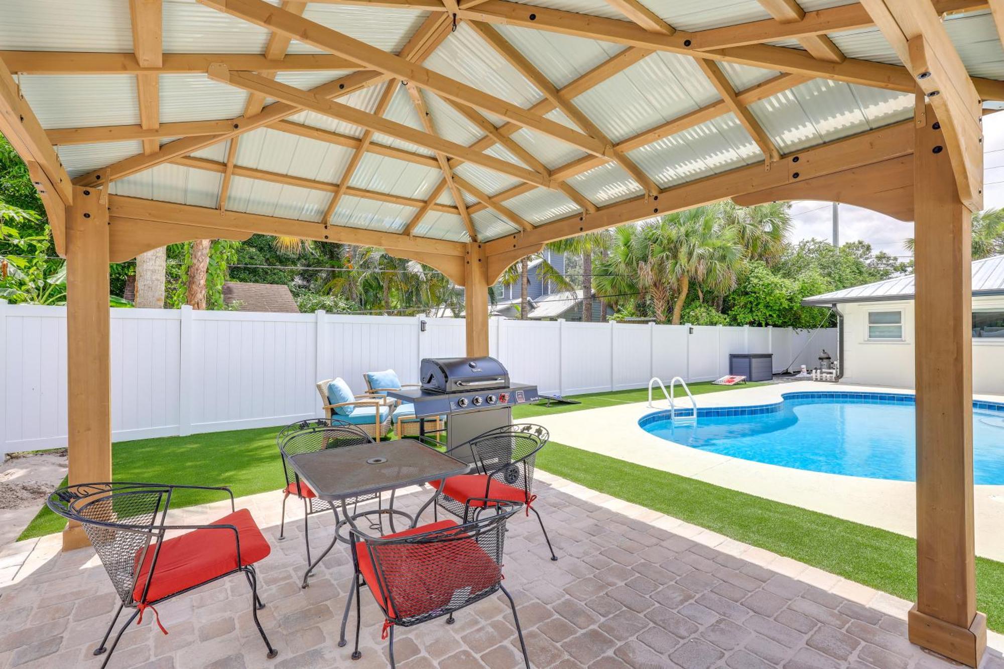 Vero Beach Vacation Rental Pool And Putting Green! エクステリア 写真
